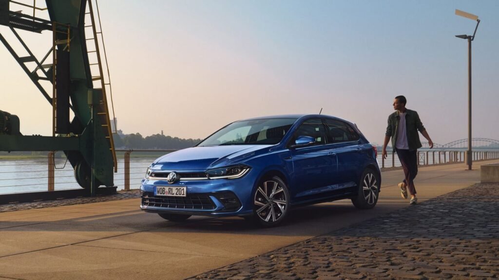 Volkswagen Polo Bleu
